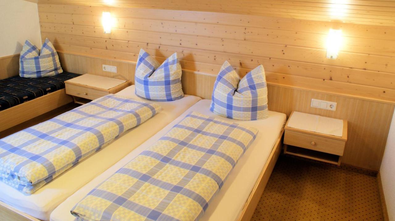 Haus Tuklar Hotel Бранд Екстериор снимка