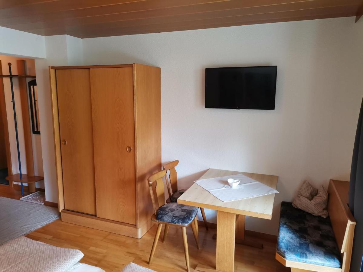 Haus Tuklar Hotel Бранд Екстериор снимка