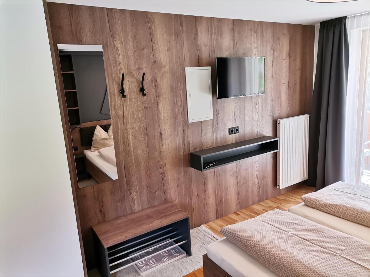 Haus Tuklar Hotel Бранд Екстериор снимка