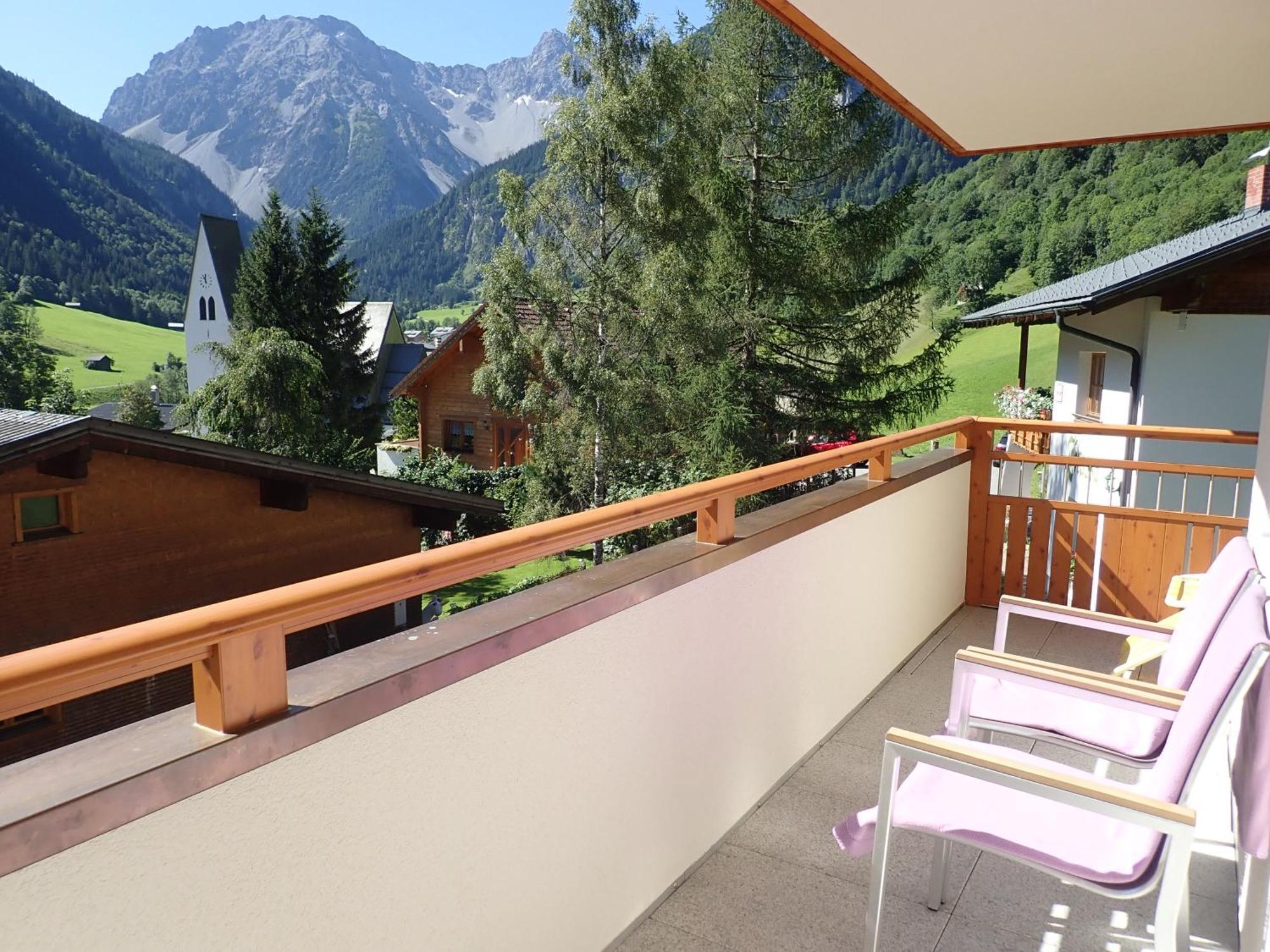 Haus Tuklar Hotel Бранд Екстериор снимка